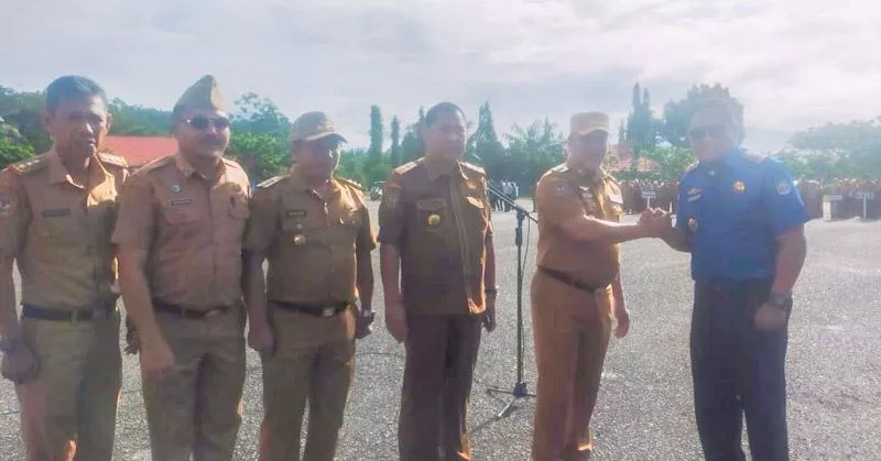 Serahkan Mobil Dan Motor Pemadam Kebakaran, Bupati Konut Minta Tim Damkar Konut Tingkatkan Semangat Kerja