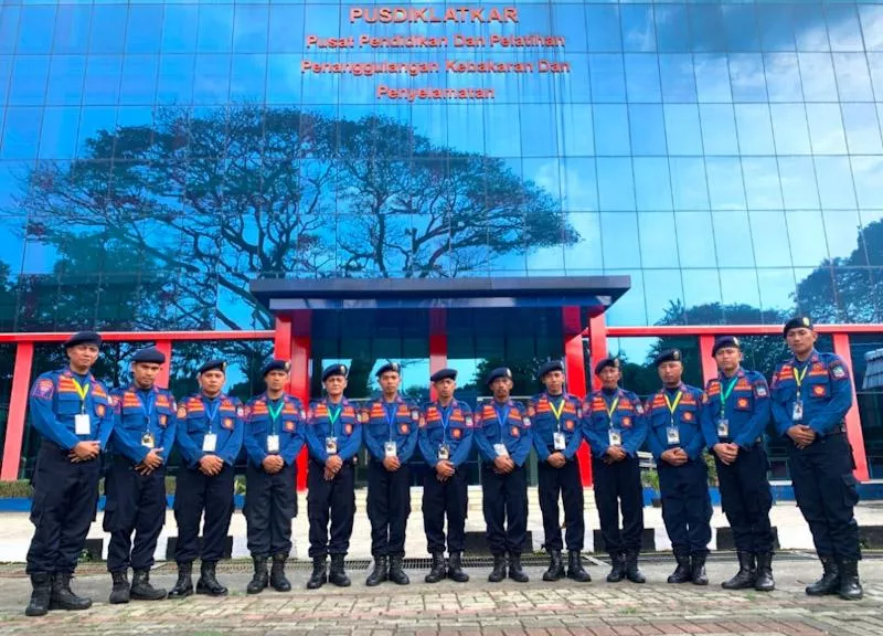 Personel Damkar Konut Tiba Di Cilacas Dalam Rangka Mengikuti Pendidikan Dan Latihan
