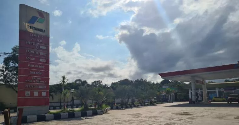 Pengelolah SPBU Puuwatu Tekankan Anggotanya Ikuti Aturan SBM Pertamina Dalam Pengisian BBM